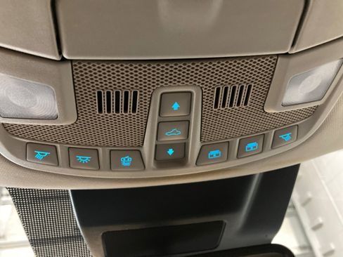 Used 2019 Ford Expedition Limited w/ Equipment Group 301A image 39