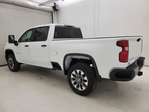 New 2026 Chevrolet Silverado 2500 Custom w/ Custom Value Package image 15