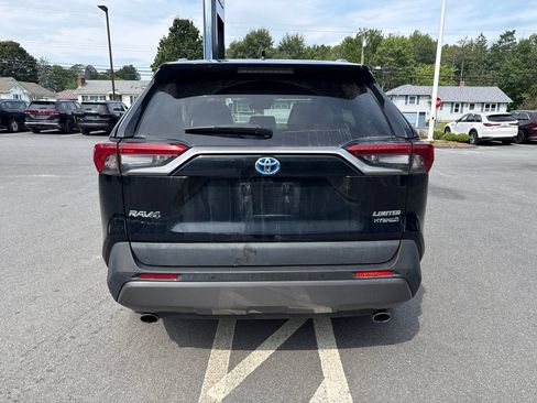 Used 2021 Toyota RAV4 Limited AWD/4WD image 4