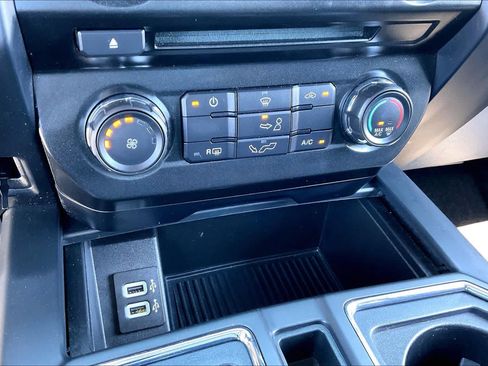 Used 2017 Ford F150 XL w/ Equipment Group 101A Mid RWD image 31