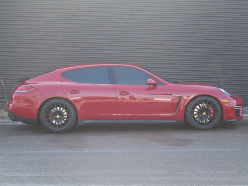 Certified 2016 Porsche Panamera GTS image 27