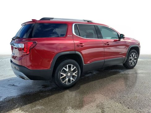 Used 2023 GMC Acadia SLE w/ Driver Convenience Package FWD image 4
