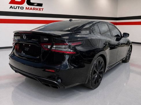 Used 2023 Nissan Maxima SR w/ Sport Mat Group FWD image 5