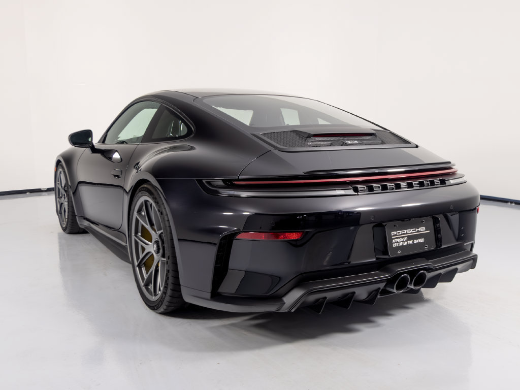 Certified 2026 Porsche 911 GT3 RWD image 3