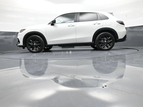 Certified 2024 Honda HR-V Sport image 31
