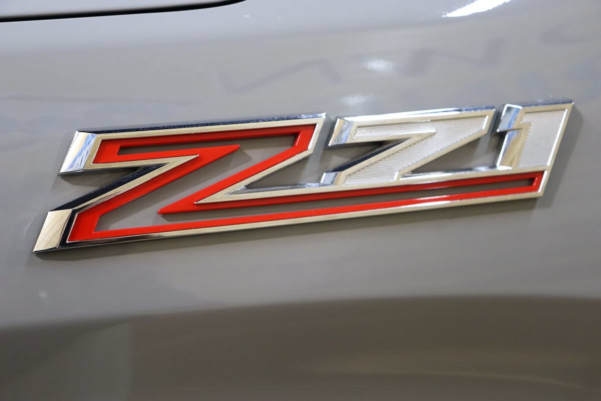 Used 2024 Chevrolet Silverado 1500 RST AWD/4WD image 16