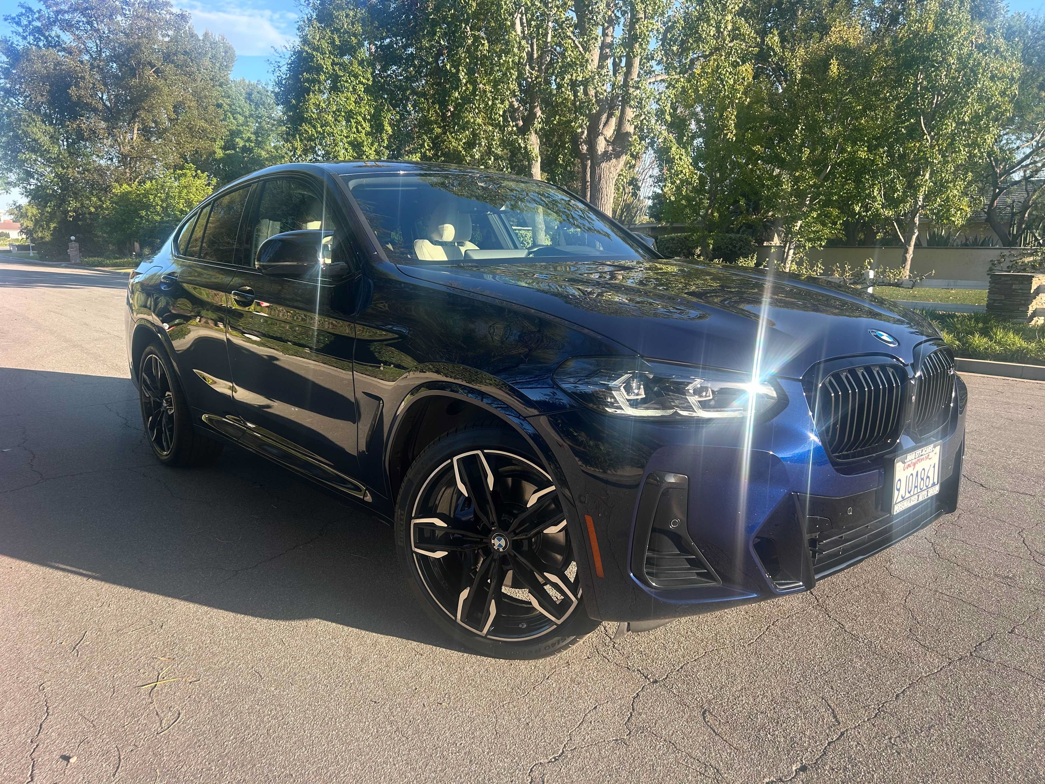 Used 2023 BMW X4 M40i w/ Premium Package AWD/4WD image 1