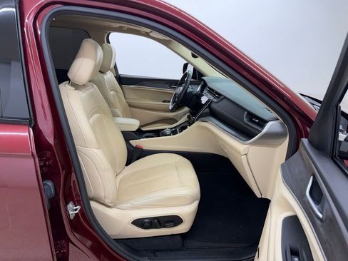 Used 2021 Jeep Grand Cherokee L Limited image 11