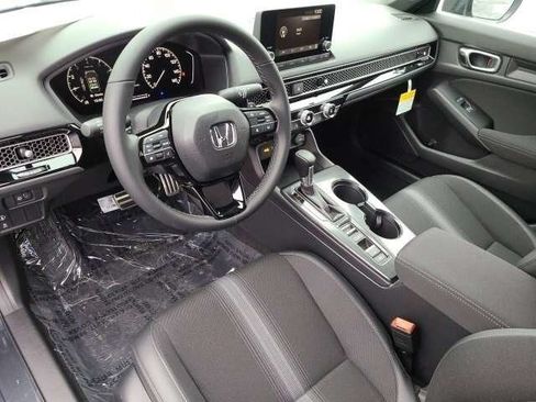 Used 2024 Honda Civic Sport image 11