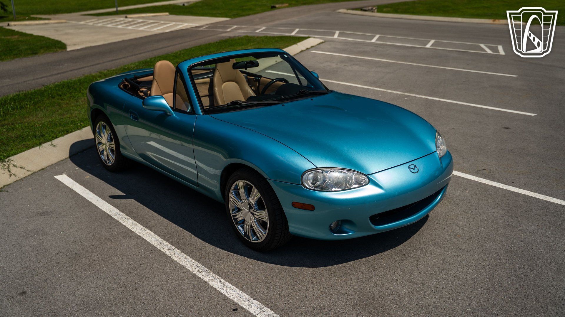 Used 2001 MAZDA MX-5 Miata RWD image 23