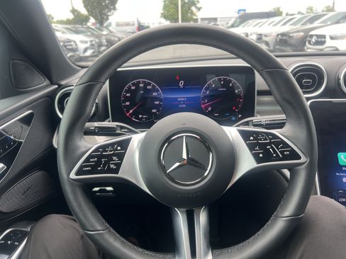 Used 2025 Mercedes-Benz C 300 4MATIC Sedan image 19