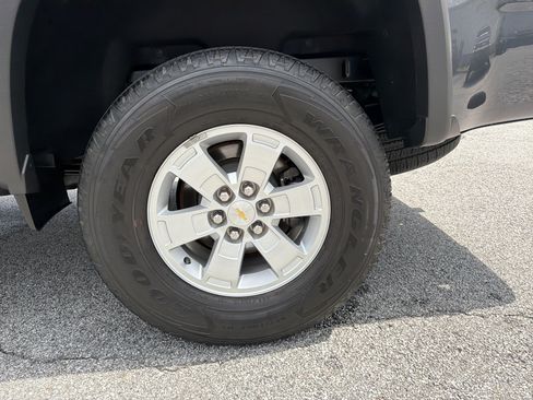 Used 2017 Chevrolet Colorado W/T w/ WT Convenience Package RWD image 23