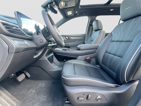 New 2026 Buick Enclave Avenir w/ Super Cruise Package image 15