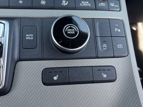 Used 2025 Hyundai Palisade SEL FWD image 8