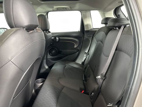 Used 2022 MINI Cooper S image 17