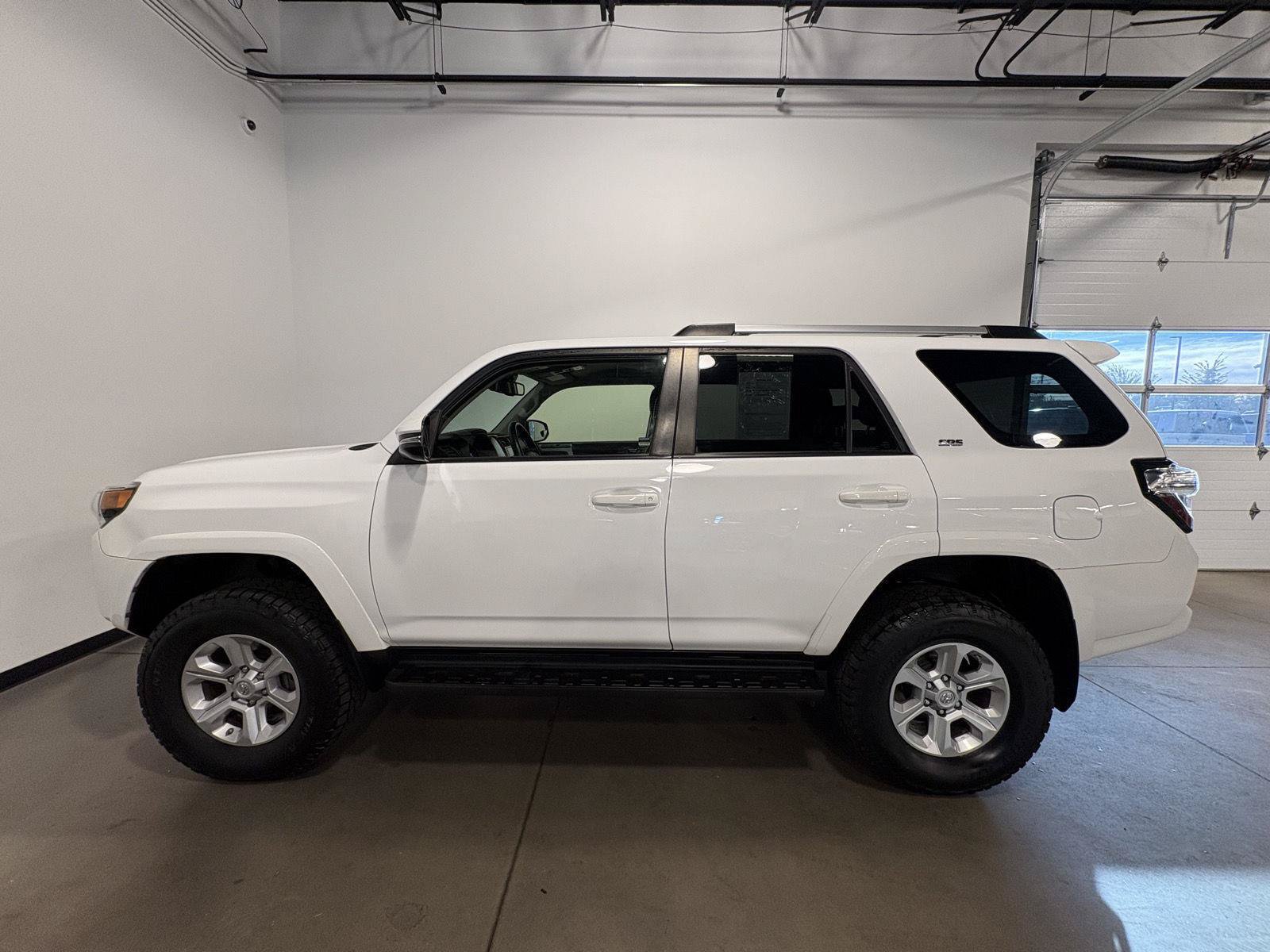 Used 2021 Toyota 4Runner SR5 Premium AWD/4WD image 7