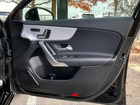 Used 2019 Mercedes-Benz A 220 4MATIC image 22