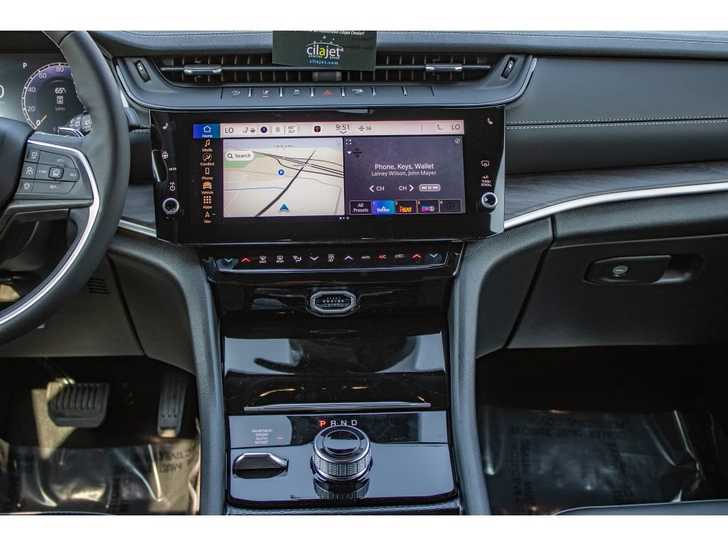 New 2026 Jeep Grand Cherokee Limited AWD/4WD image 24