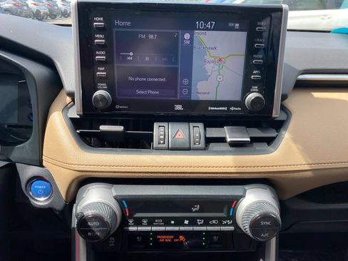 Used 2020 Toyota RAV4 Limited w/ Limited Grade Weather Package AWD/4WD image 14