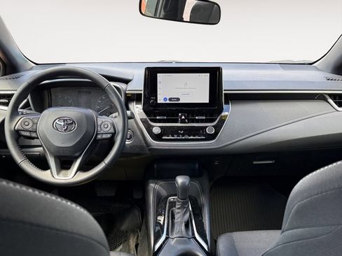 Used 2025 Toyota Corolla SE FWD image 13