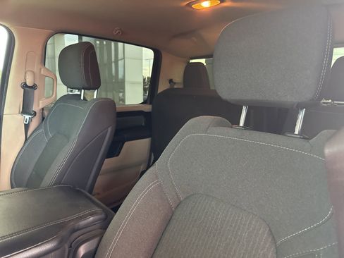 Used 2019 RAM 1500 Big Horn RWD image 17