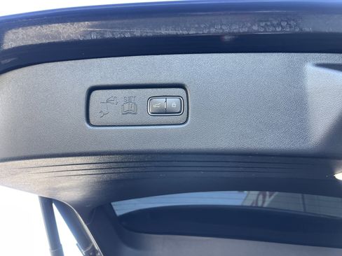 Used 2021 Lincoln Aviator Reserve w/ Equipment Group 201A image 28