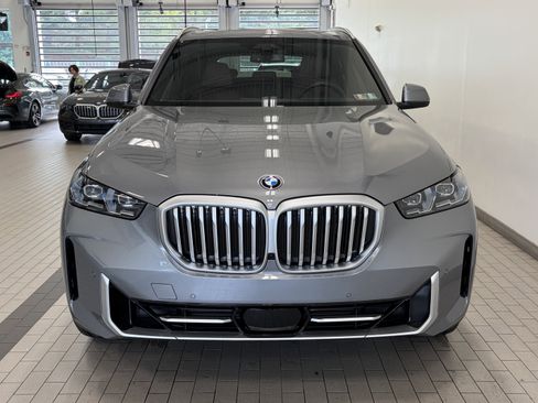 Used 2026 BMW X5 xDrive40i AWD/4WD image 2