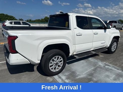 Used 2024 Toyota Tacoma SR5 RWD image 12