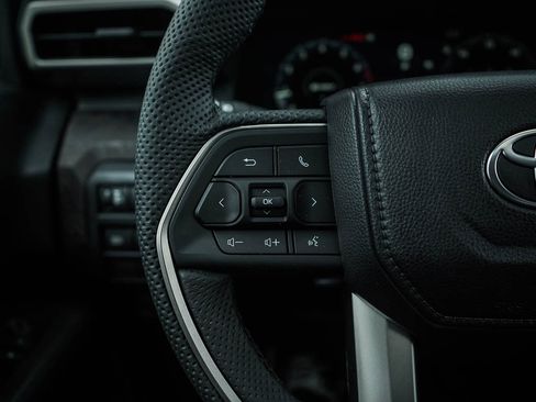 New 2026 Toyota Tacoma Limited AWD/4WD image 19