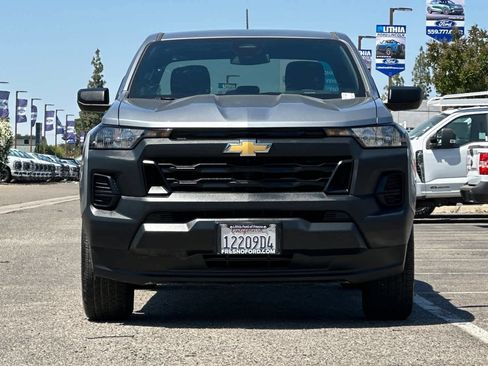 Used 2024 Chevrolet Colorado W/T RWD image 10