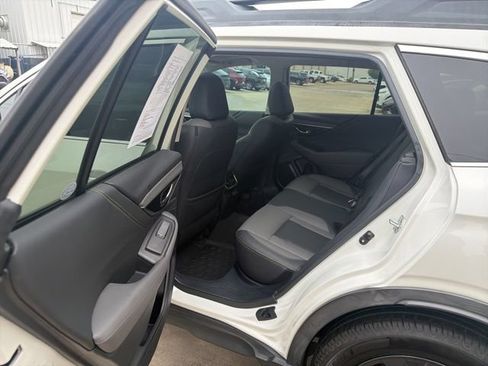 Used 2021 Subaru Outback Onyx Edition XT w/ Tech Package 3 AWD/4WD image 18
