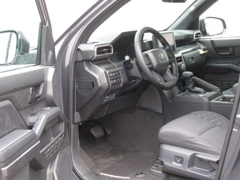 New 2026 Toyota Tacoma SR5 RWD image 11