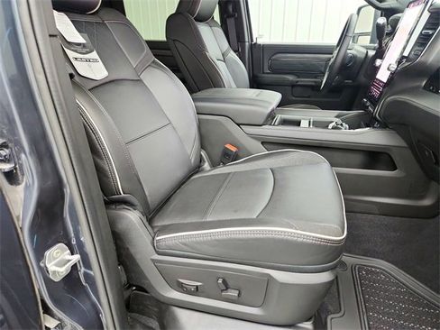 New 2025 RAM 2500 Limited image 39