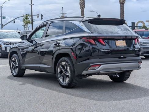 New 2026 Hyundai Tucson SEL AWD/4WD image 3