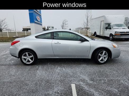 Used 2009 Pontiac G6 GT image 12