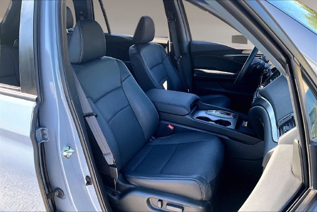 Used 2024 Honda Passport EX-L image 26