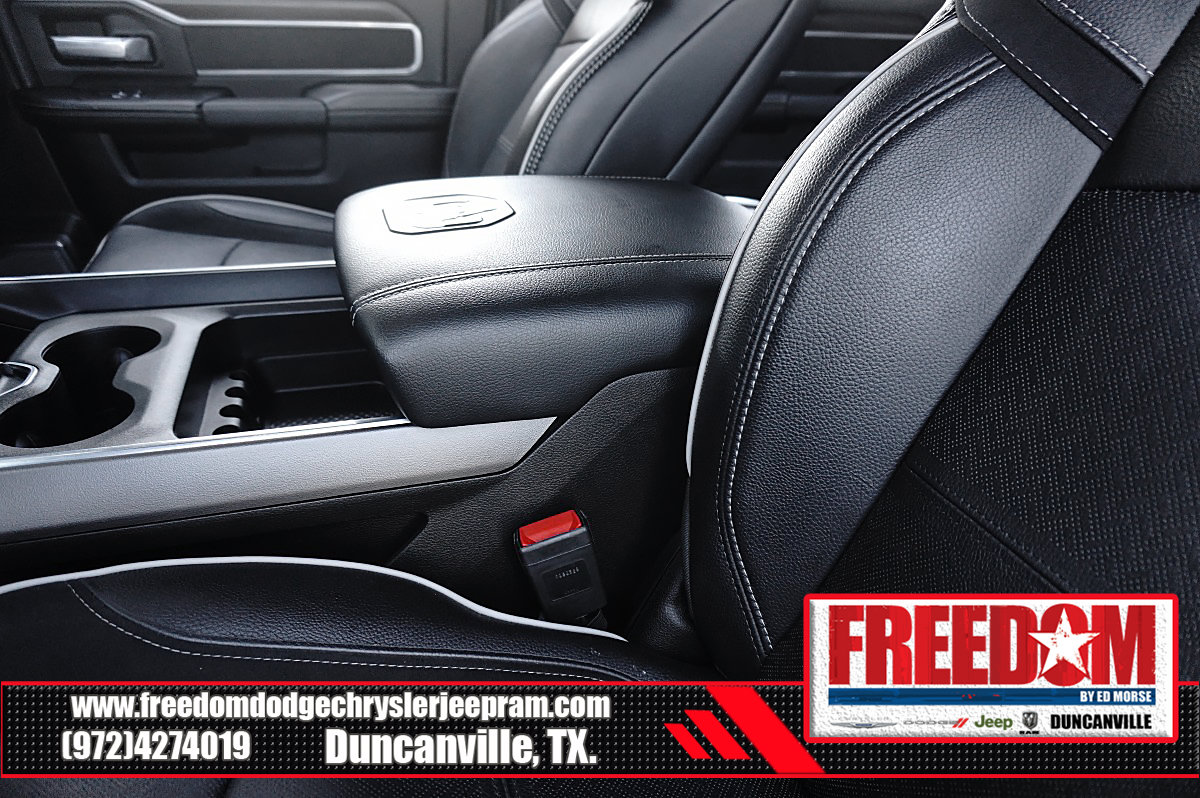 Used 2025 RAM 2500 Laramie AWD/4WD image 34