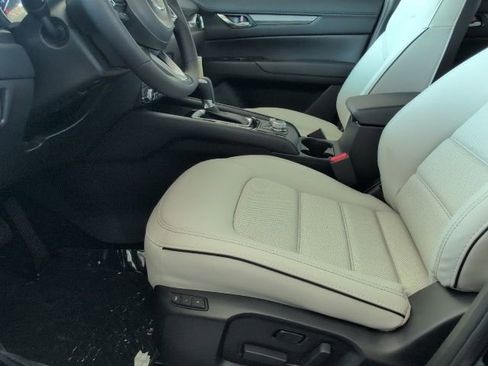 Used 2025 MAZDA CX-5 AWD 2.5 S w/ Preferred Package image 18