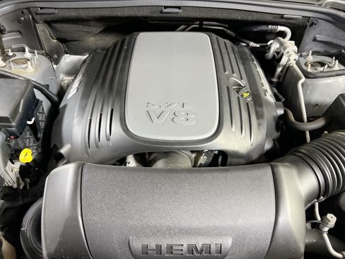 Used 2021 Dodge Durango R/T w/ Technology Group AWD/4WD image 31
