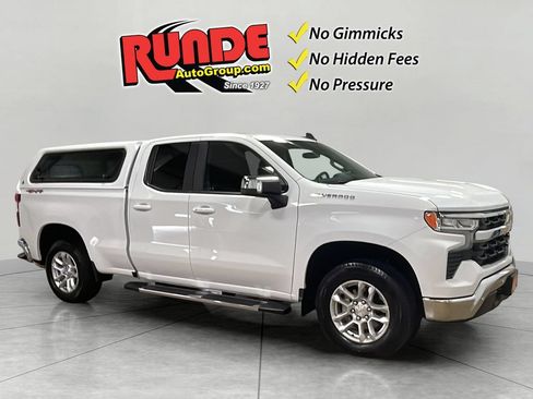 Used 2024 Chevrolet Silverado 1500 LT w/ Convenience Package II AWD/4WD image 8