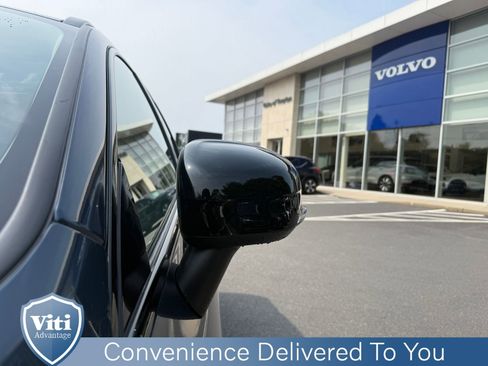 Certified 2023 Volvo XC60 B5 Plus w/ Climate Package image 11