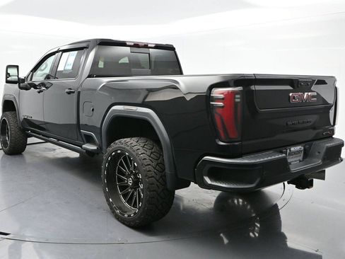 Used 2024 GMC Sierra 2500 AT4 w/ AT4 Premium Plus Package AWD/4WD image 6