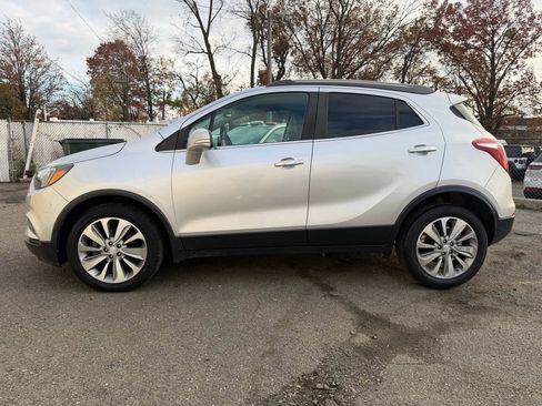Used 2018 Buick Encore Preferred image 8
