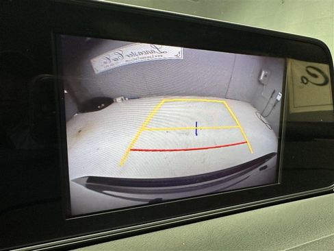 Used 2019 Lexus RX 450h AWD image 24