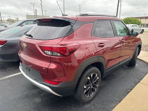 Used 2023 Chevrolet TrailBlazer LT image 3