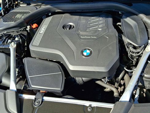 Used 2023 BMW 530i xDrive w/ Convenience Package image 30