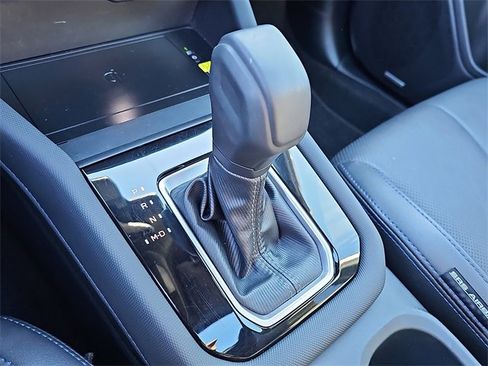 Used 2025 Subaru Forester Limited image 16