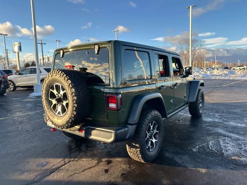 Used 2021 Jeep Wrangler Unlimited Rubicon w/ Cold Weather Group image 8
