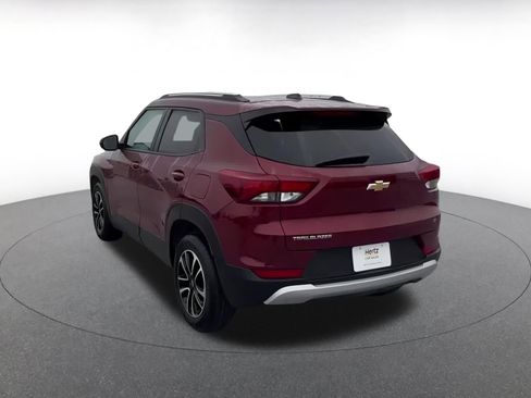 Used 2025 Chevrolet TrailBlazer LT image 11