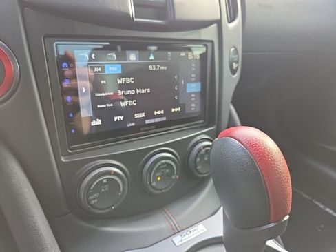 Used 2020 Nissan 370Z image 17